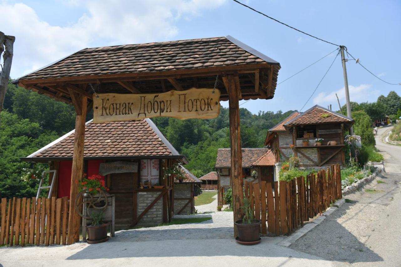 Konak Dobri Potok Krupanj Exteriér fotografie