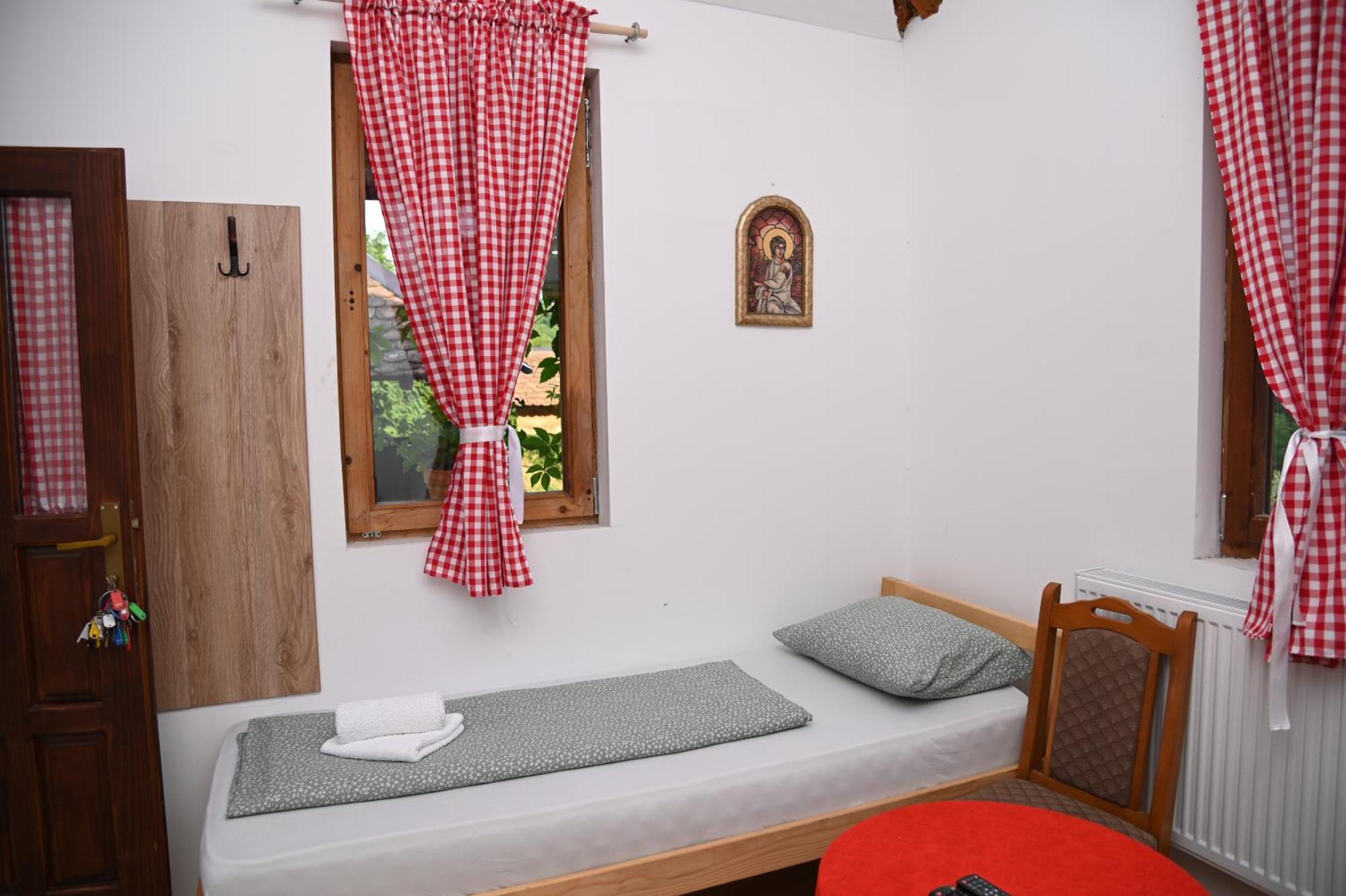 Konak Dobri Potok Krupanj Exteriér fotografie