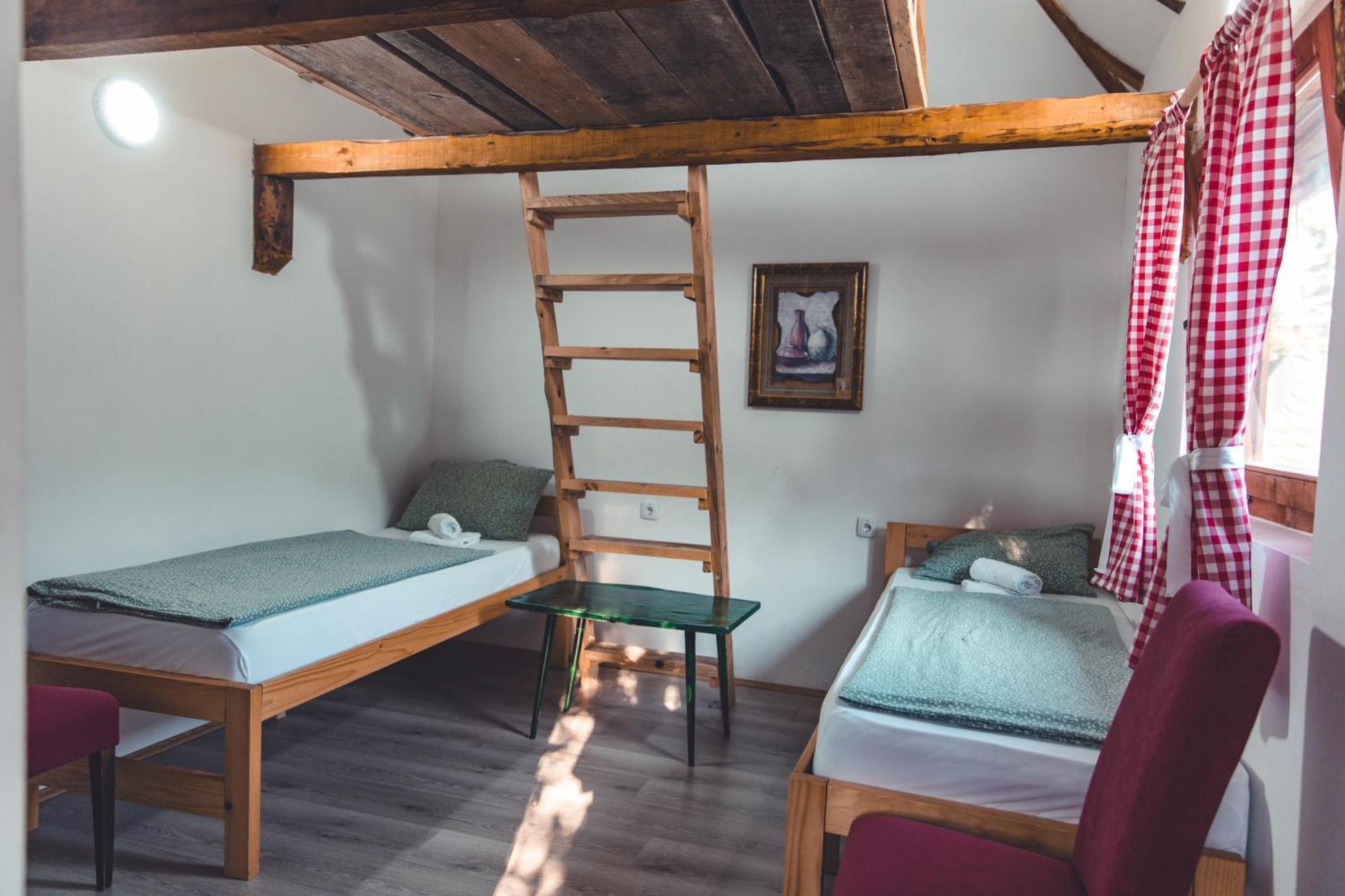 Konak Dobri Potok Krupanj Exteriér fotografie